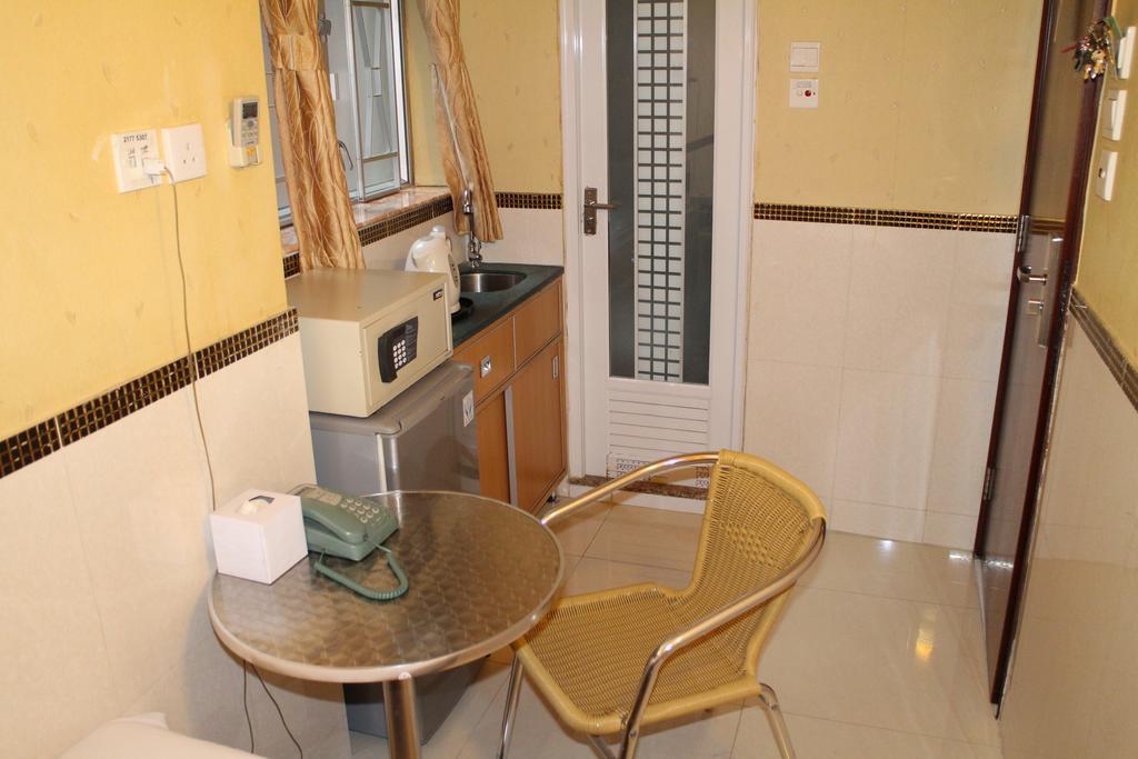 Rent-a-room Guest house